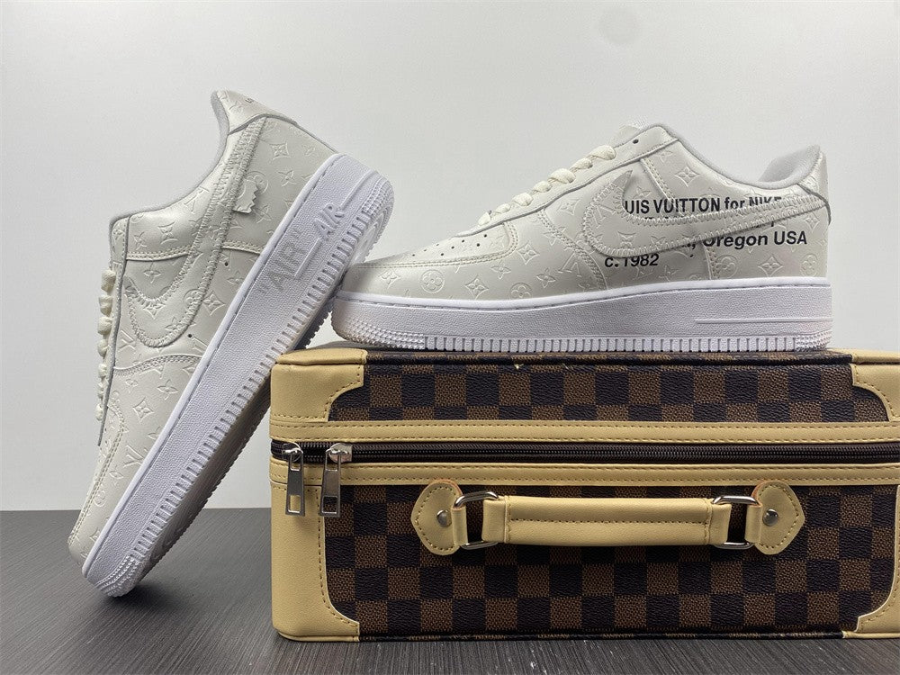 NIKE AIR FORCE 1 LOW OFF-WHITE CREAM WHITE BLACK – SECOND CITY SHOP